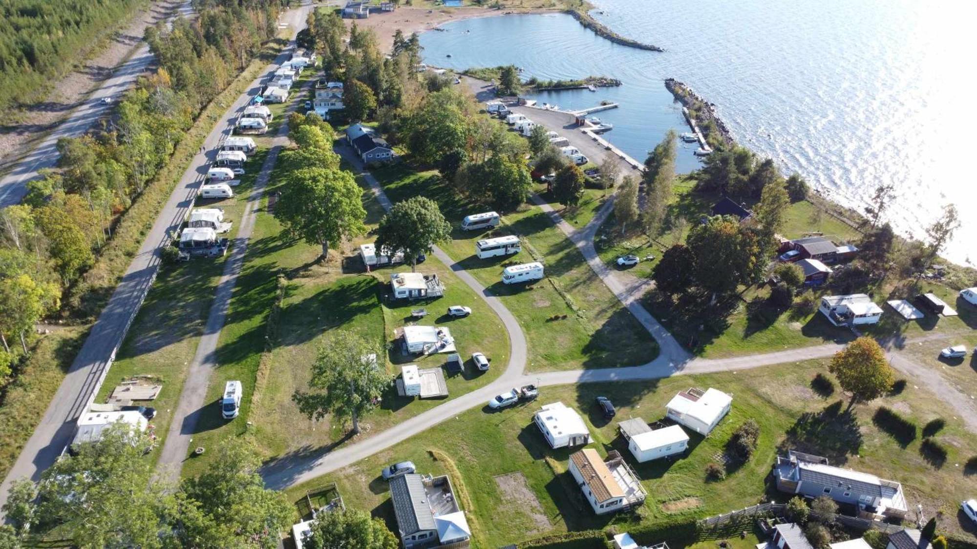 Askeviks Camping & Stugor Sjotorp Ngoại thất bức ảnh